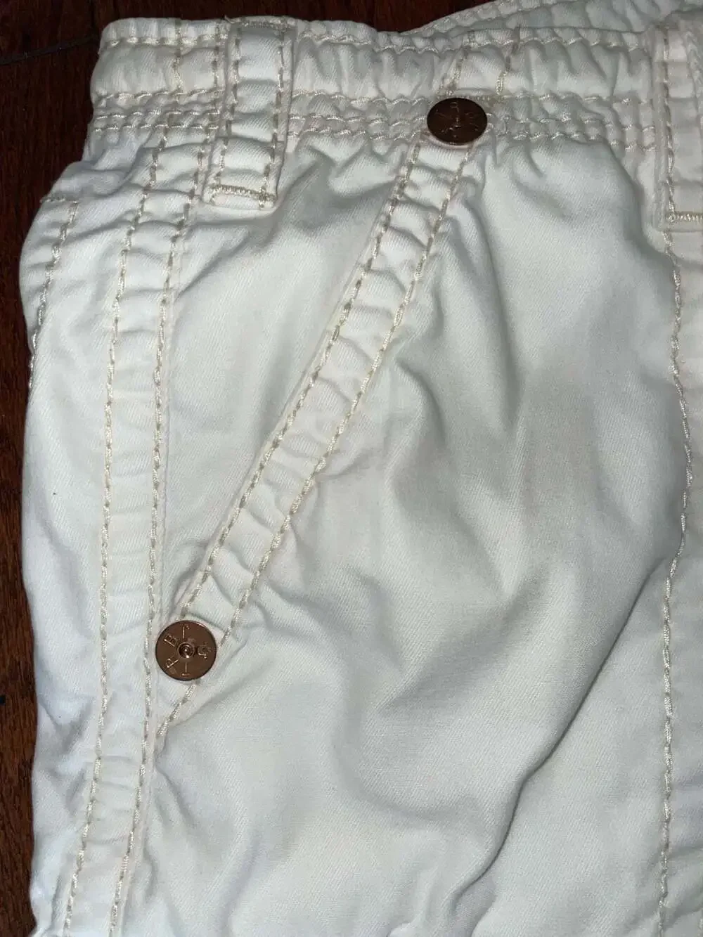 True Religion White Cargo Shorts Size 33 Y2K Utility Skater Streetwear
